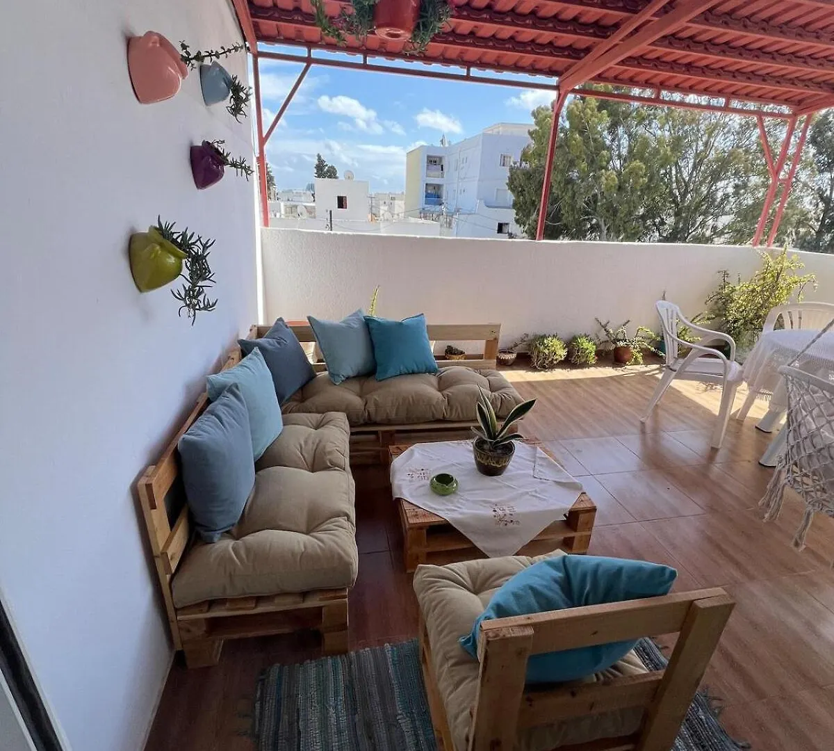 Private Floor, Shared Stairs Etage Prive Escalier Entree Partages Apartment Ariana 0*,